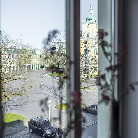 Апартаменты Wohnen Am Schlossplatz