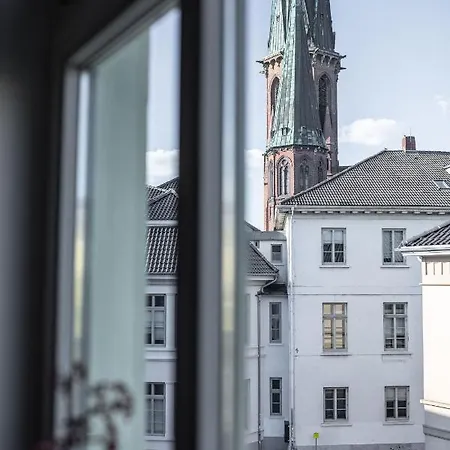 Wohnen Am Schlossplatz Апартаменты *